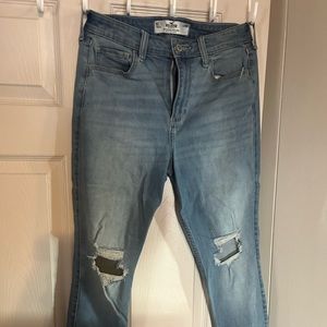Women’s Hollister curvy high-rise super skinny jean size 8S w29S